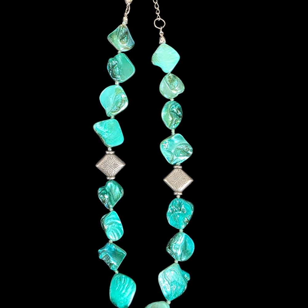 Vintage Teal Green Shell Beaded Necklace